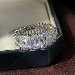 💍 Wedding/Engagement Silver Zirconium Ring Eternity Band Size 8